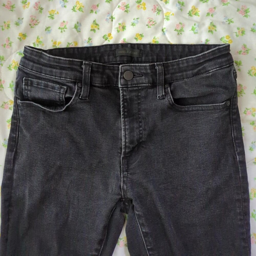 Men's skinny jeans by Uniqlo